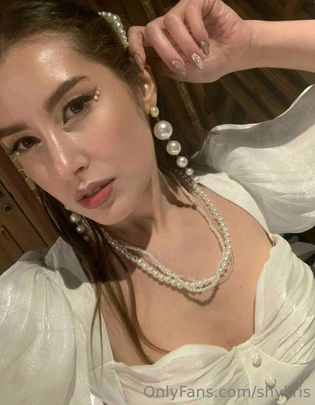 shykris ポルノスター トップ 画像