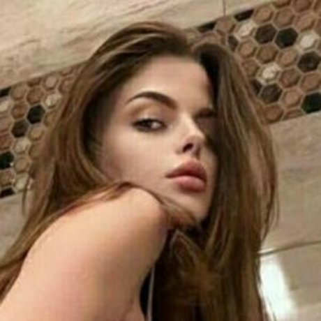 lustredwitch エロティックなスター 写真