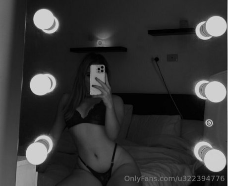 Amelia Bastian トップモデル 写真