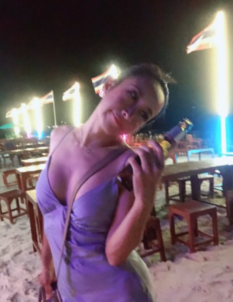 Transnickyx xxx女優 写真