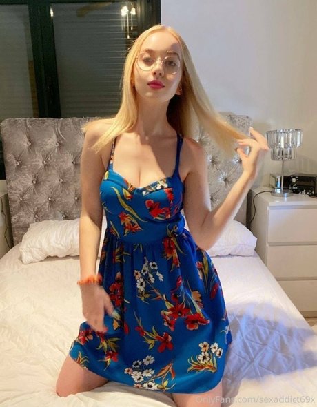 Sexaddict69x ポルノスター HD 写真