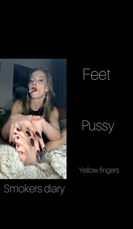 smokingqueenalina モデル 写真