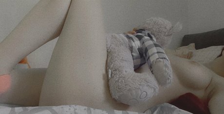 dumbbuni 裸のスター 写真