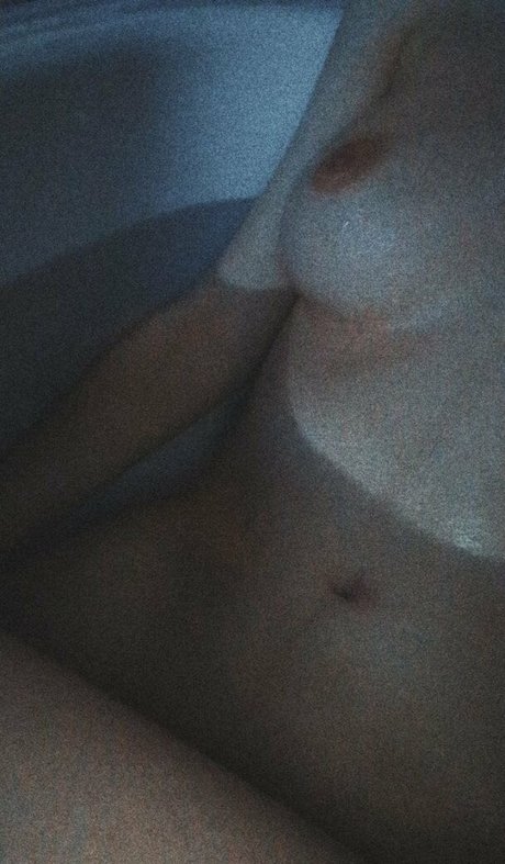 dumbbuni 美しい女優 画像