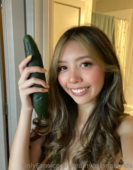 dreamyasiangirlvids 高品質モデル ギャラリー