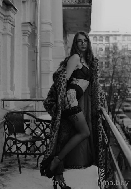 lina bby 高品質女優 ギャラリー