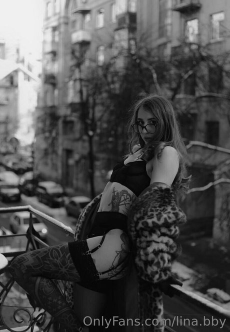 lina bby アートポルノスター 画像