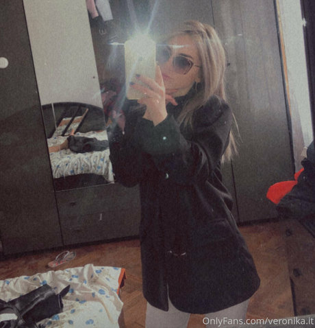 veronika it 写真集