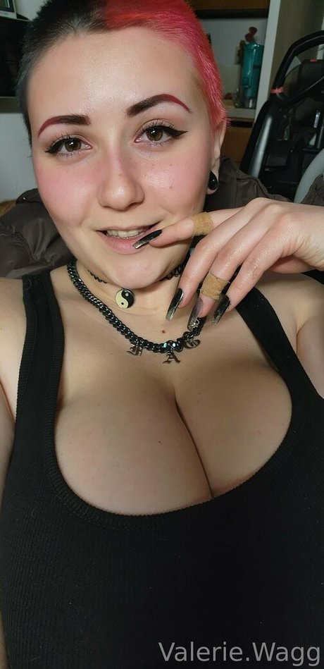 Valerie wagg かわいいスター 画像