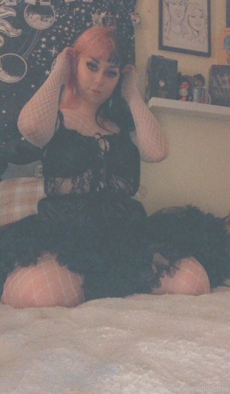 曲線美の女の子オンリーファンズ 無料ポルノ ギャラリー