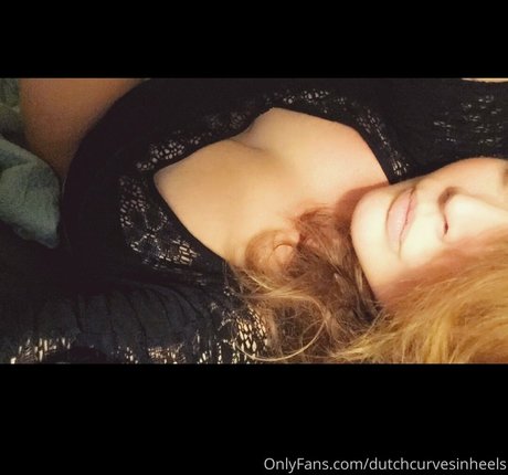 dutchcurvesinheels xxxポルノスター 写真