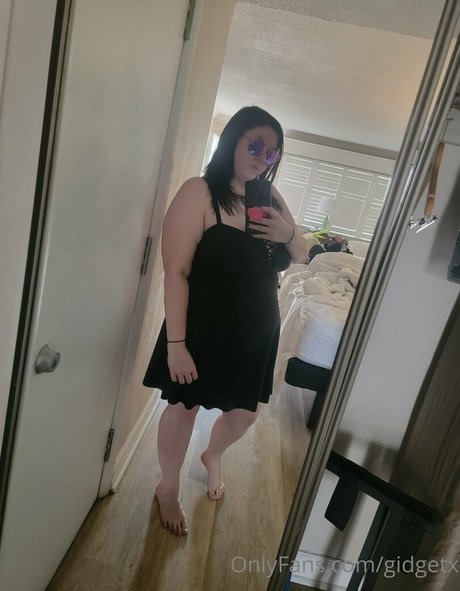 gidgetx スター xxx 写真