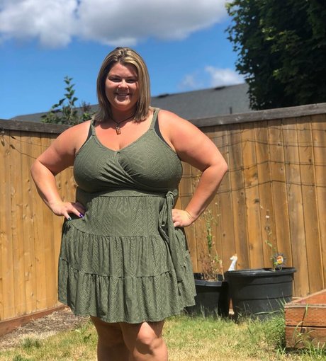 plussize andfine 素敵な女優 写真