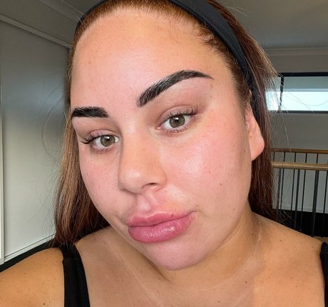 ビーチセックスオンリーファンズ 無料エロ 画像