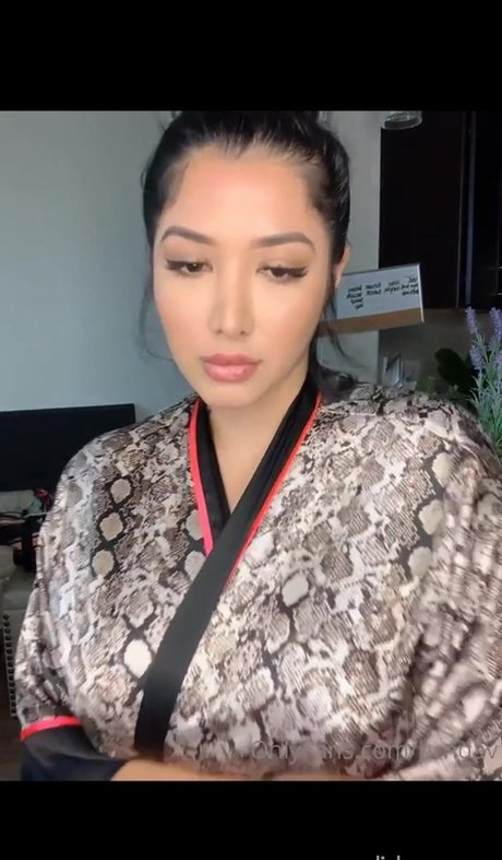 Brndav セックスポルノスター 写真