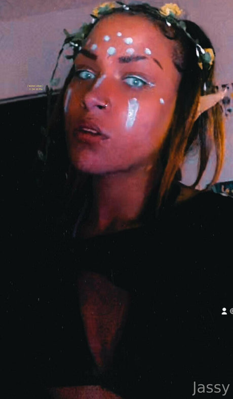 jassylulu69 ヌードスター 写真