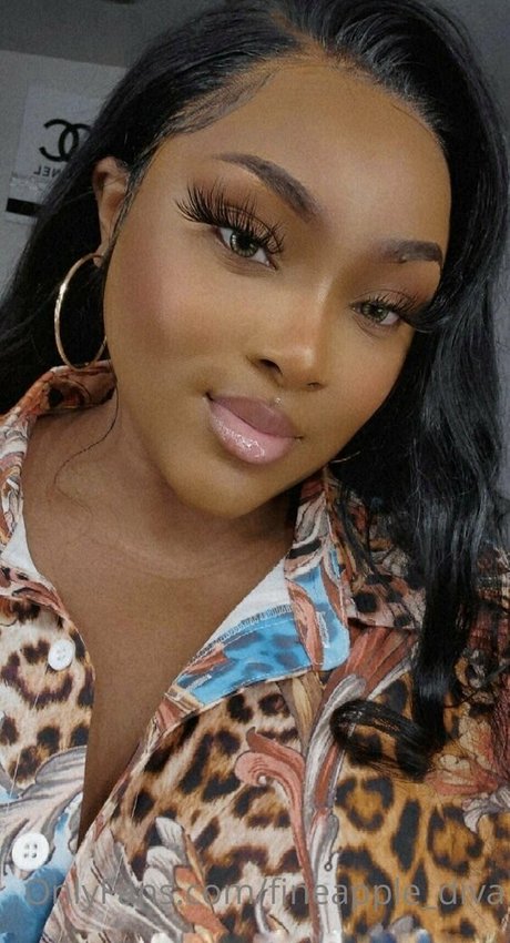 黒人女性のオンリーファンズ 素敵 写真