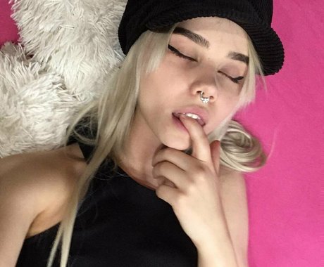 judyshine セクシーモデル 画像