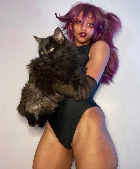 ランジェリーファックオンリーファンズ 無料裸 画像