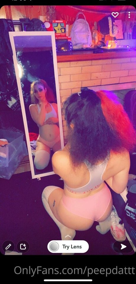 黒人3P オンリーファンズ セクシーヌード 写真