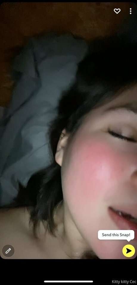 アナル乱交オンリーファンズ ポルノ 写真