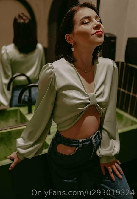 巨乳アマチュアオンリーファンズ ホット 画像