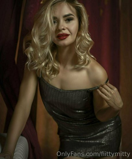 fiittymitty セクシーモデル 画像