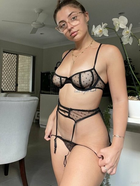 lilithcavali アダルトスター 写真