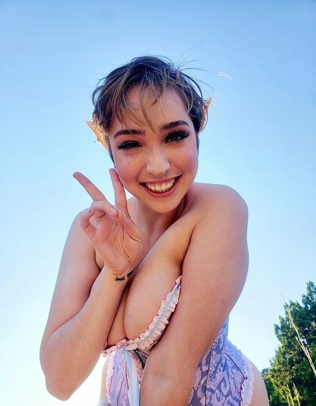 callme ickiervickyfree 無料女優 写真