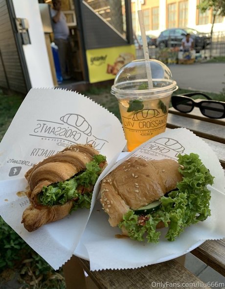 ぽっちゃり美女オンリーファンズ 無料裸 画像