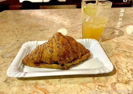 ビキニのお尻オンリーファンズ 無料ヌード 画像