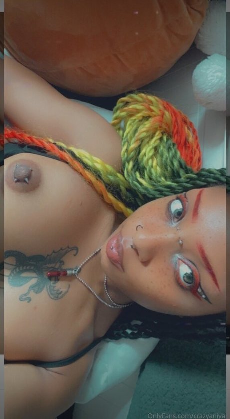 ワークアウト オンリーファンズ ヌード 画像