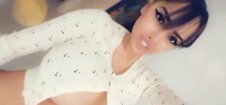 Atlanna エロティックなポルノスター 写真