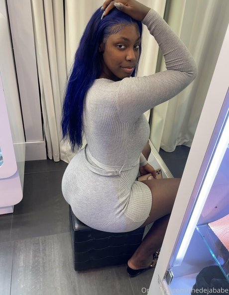 thedejababe ヌード女優 写真