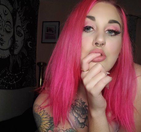 黒檀の指入れオンリーファンズ えろた アーカイブ