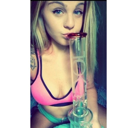 2人のオンリーファンズ セクシー 画像