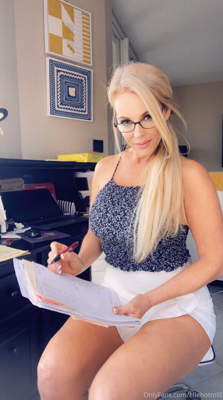 立ちファックオンリーファンズ アダルト無料 ギャラリー