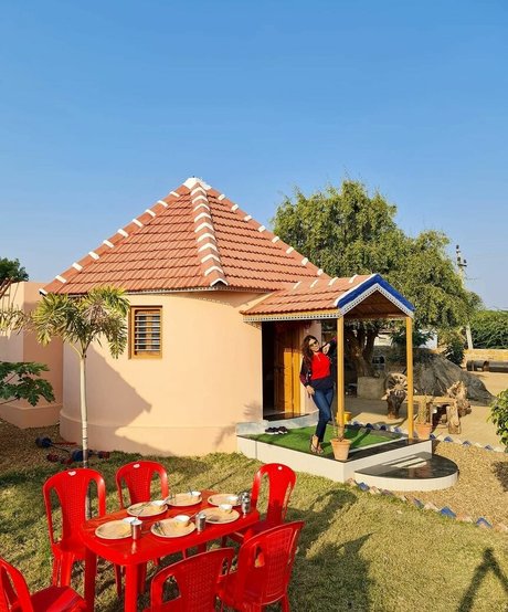 コスプレ フェムボーイ オンリーファンズ ヌード 写真