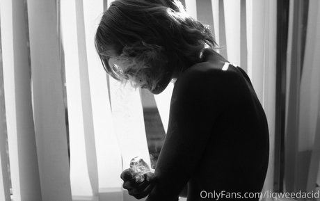 老母オンリーファン セクシーヌード 画像