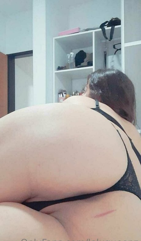 leluqueenz セクシーモデル 写真