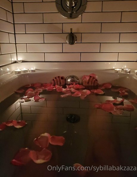 sybillabakzaza かわいいスター 画像