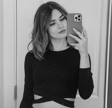 エボニートップオンリーファン ホット 写真