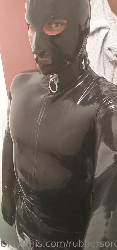 rubbersorcerer 可愛いモデル 写真