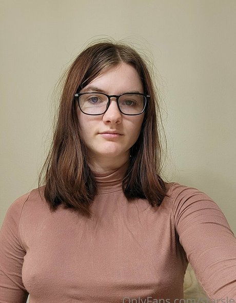 トランスアジアンオンリーファンズ ホットポルノ 画像