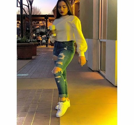 Sukh Bains セックスモデル 写真