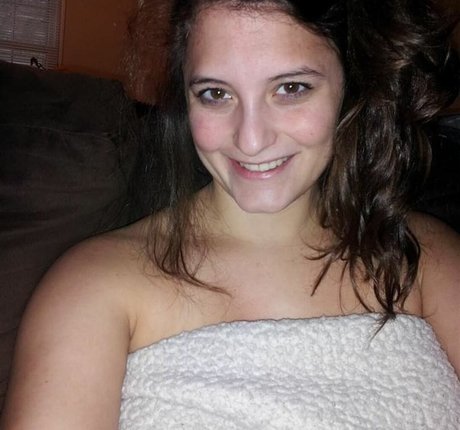 Avery Harwood 最高の女優 画像