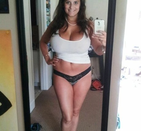 Avery Harwood 高品質女優 画像