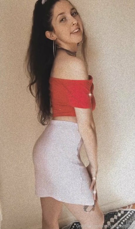 catsanddabsfree 裸モデル アーカイブ