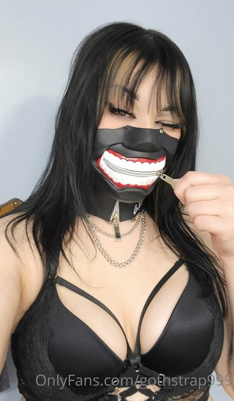 gothstrap999 ポルノスター ホット 写真