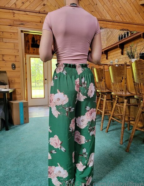 abigailfoxe ポルノスター 写真